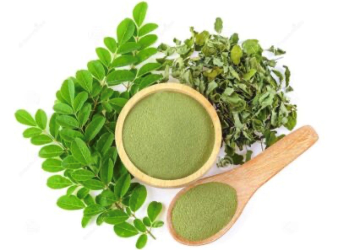 Moringa leaf and moringa powder